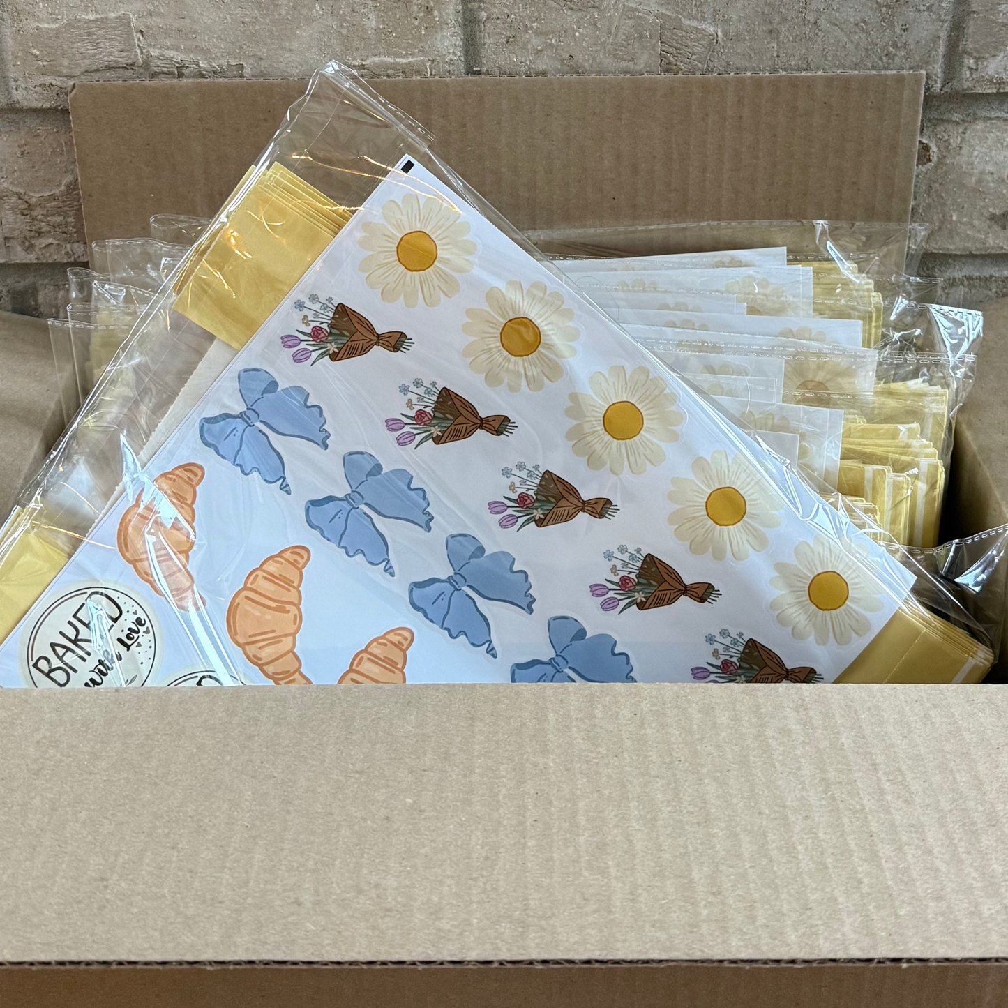 Butter Yellow Bulk Box